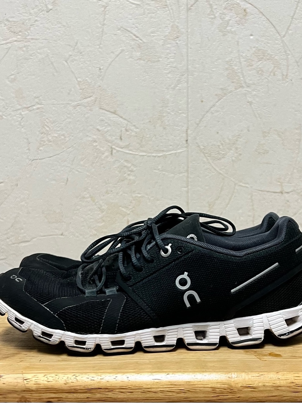 On Cloud Running Cloud 5 Women’s Shoes Sz 8